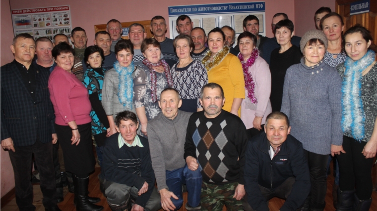 Празднование Нового года в трудовых коллективах СХПК "Комбайн"